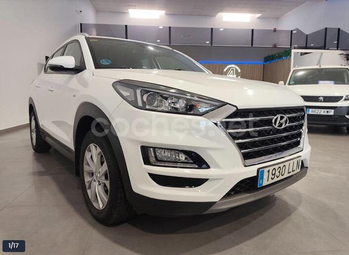 HYUNDAI Tucson 1.6 CRDI 48V SLE Sky 4X2 (Mejor precio)