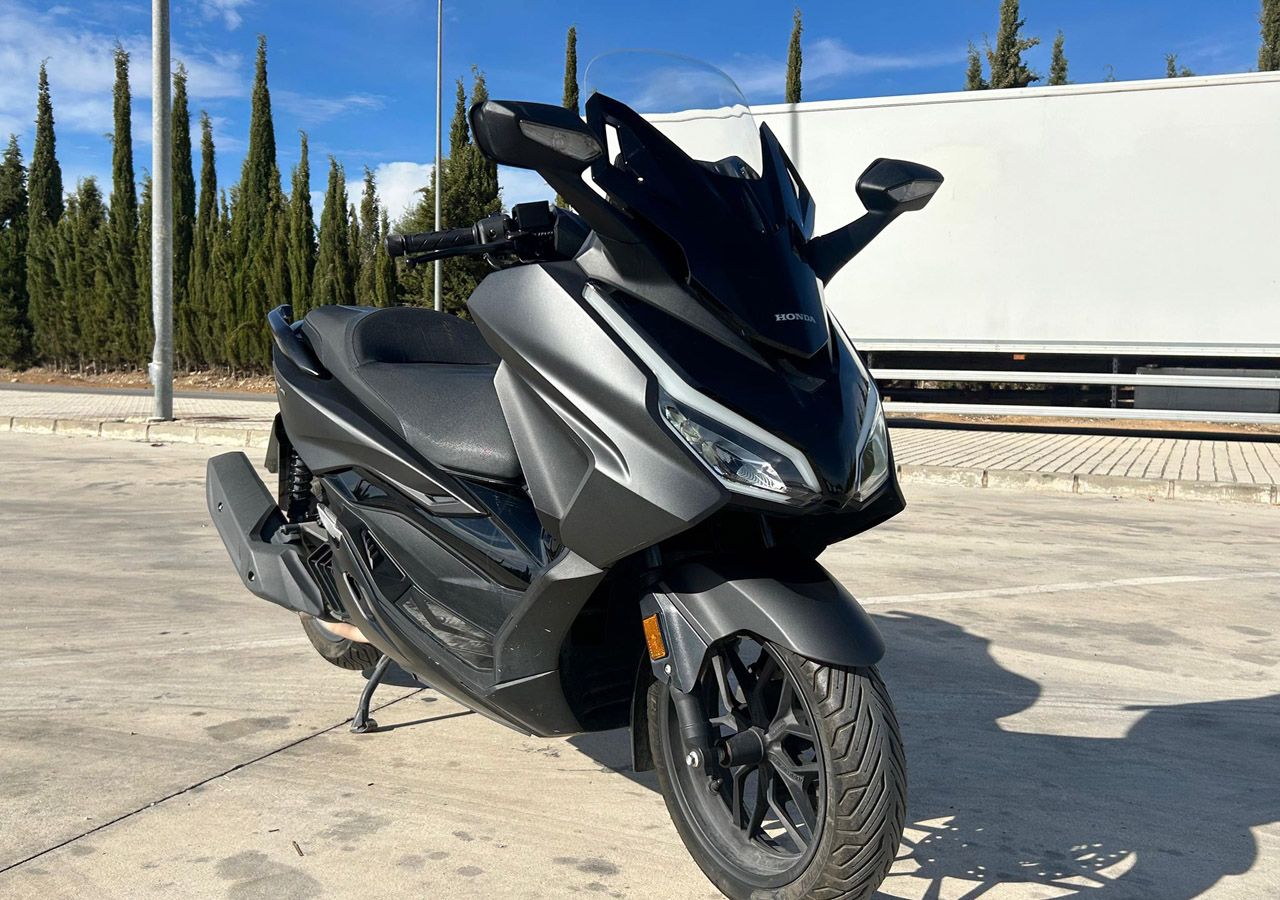 Honda forza 125 cc 2004 ocasión Jaén