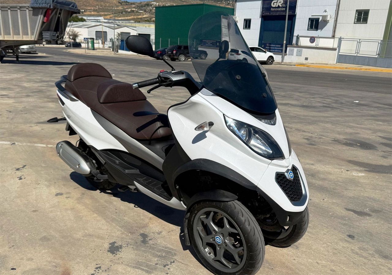 Piaggio mp3 300 cc 2015
