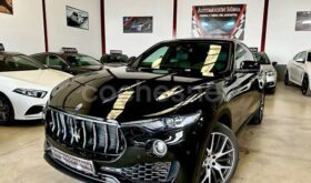 “Ocasión” Maserati Levante 3.0 Q4 Jaén)